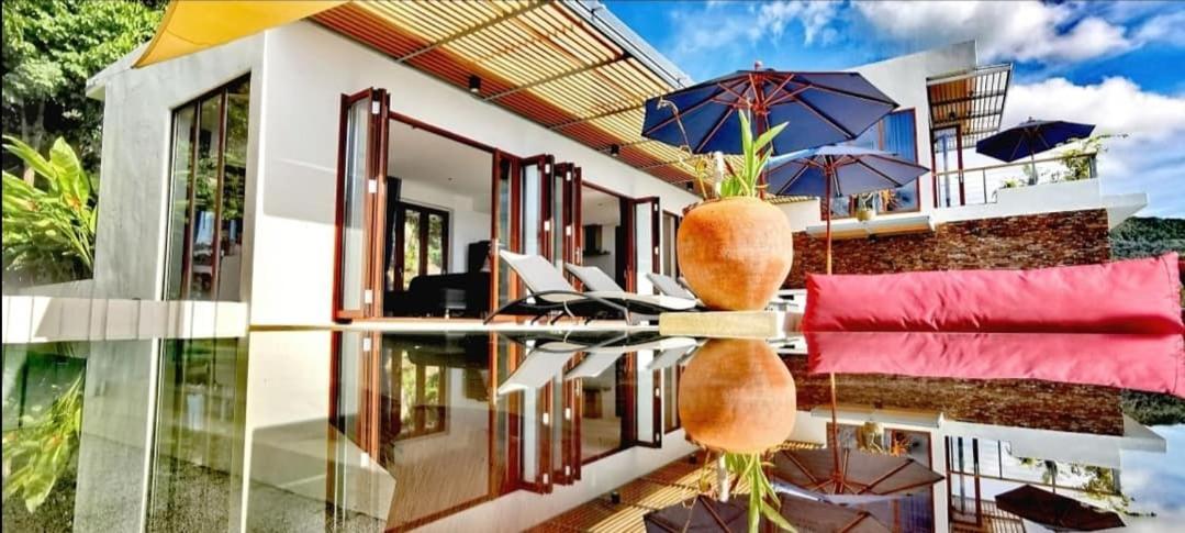 Folie Bleue Villa マエハー エクステリア 写真